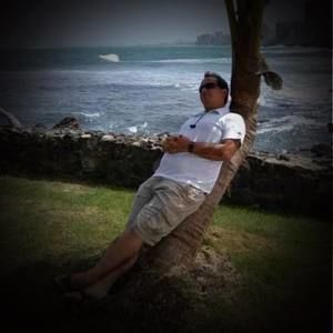 Meet your Posher, Chris